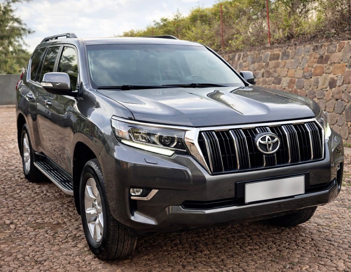 Toyota LAND CRUISER prado 2020